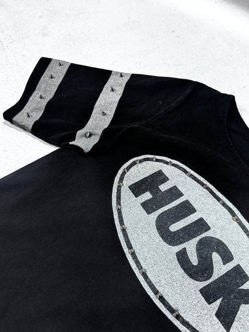 [HUSK000] SPIKED TEE